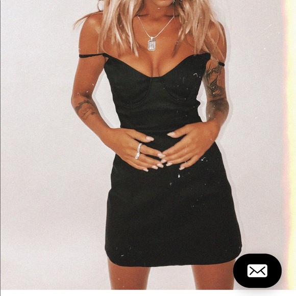 Princess Polly Dresses & Skirts - Princess Polly Dress